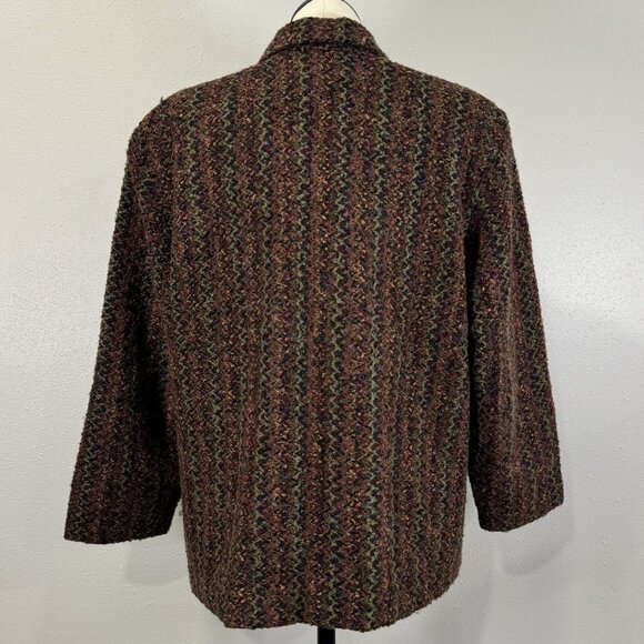 Liz Baker Woman Bouclé Button Front Coat Size 22W Multicolor Chevron Lined - Picture 2 of 15